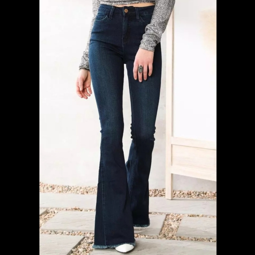 NWT Flying Monkey High Waisted Flare Jeans. Dark Blue. Size 27x34.